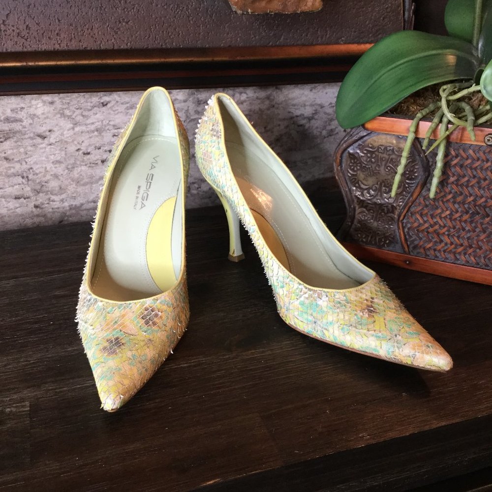 Via Spiga leather multi lime green fish scale heel Sz 10